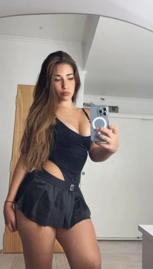 Thumbnail Risk it and Want it: MirrorSelfie by HoneyBabesxxx