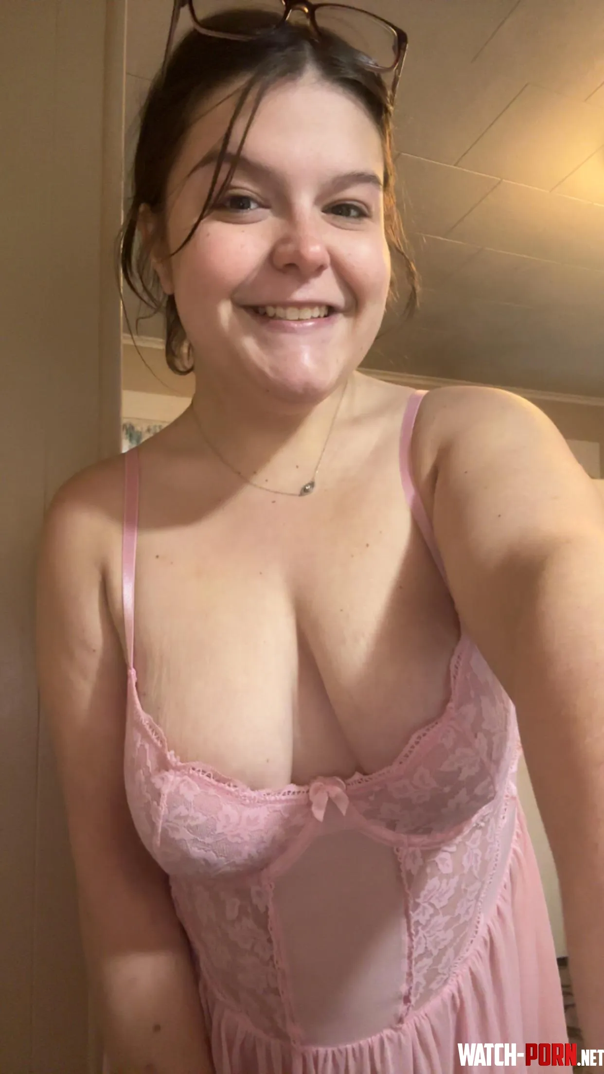 Available now  will verify Snap and tg coopsbloopss by peachtea08