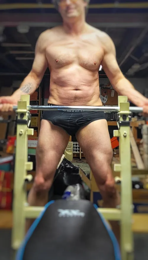 Thumbnail Feel the Weight with FitDaddy755's Gym Spotter Bulge