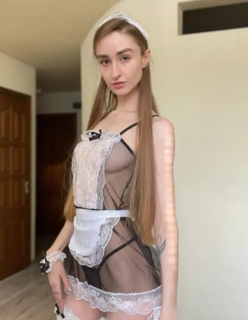 Thumbnail French Maid Temptation - Post-Cleaning Exposed | Therkilinde621a