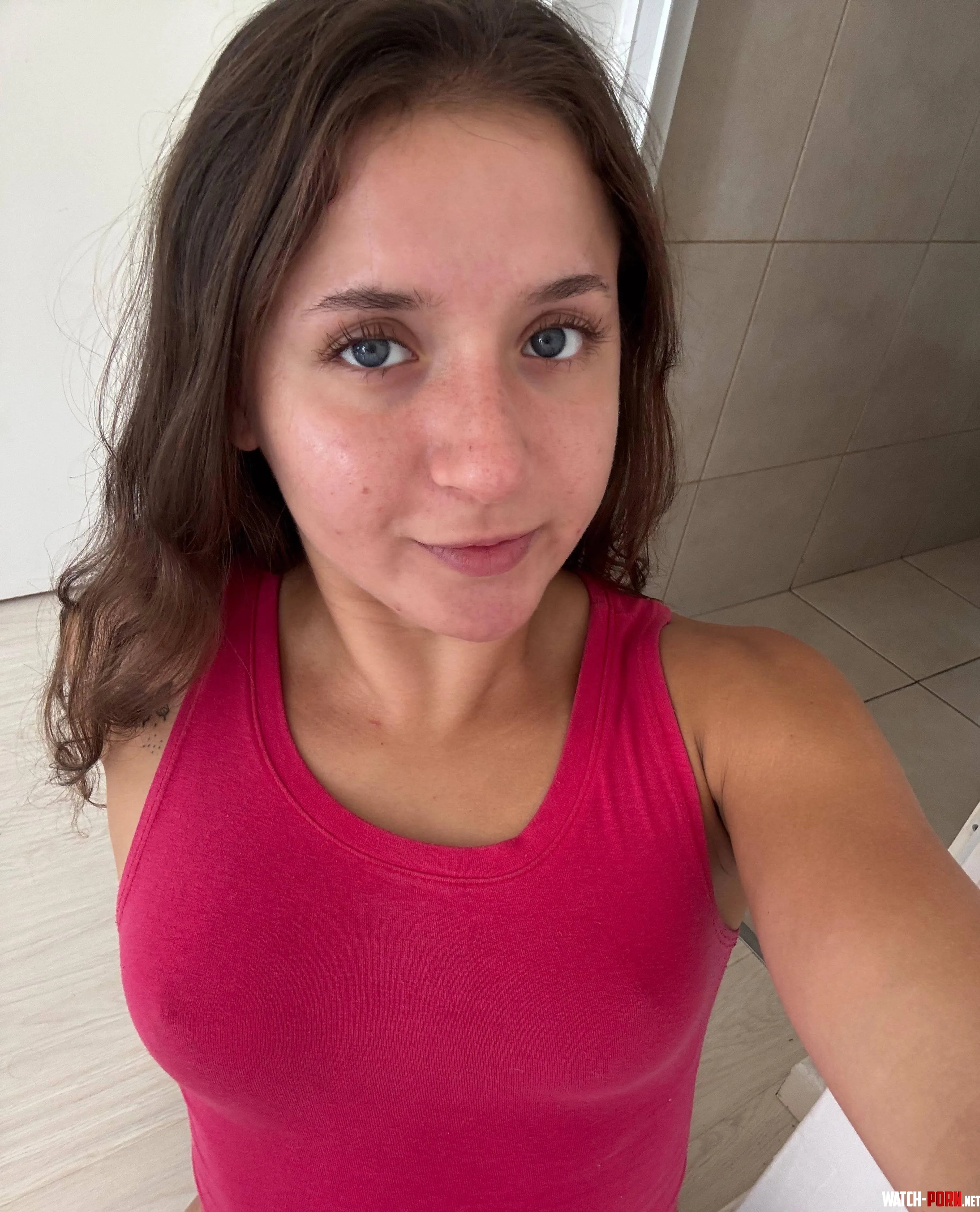 I didnt expect the top to be so tight by Lovelivee