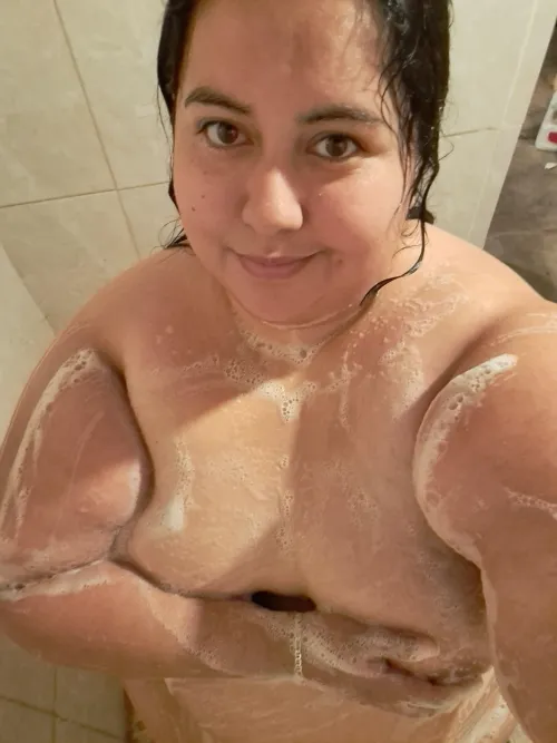 Thumbnail Curvy_Albaricoke Ponders: Would You Shower Together? Unveiling ssbbw