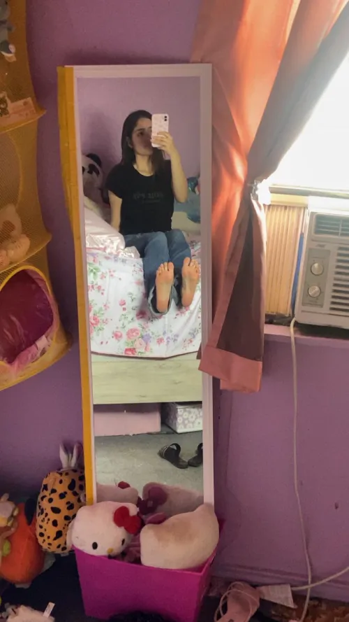 Thumbnail Feet Frenzy: Indulging with Angelgirlkeana18