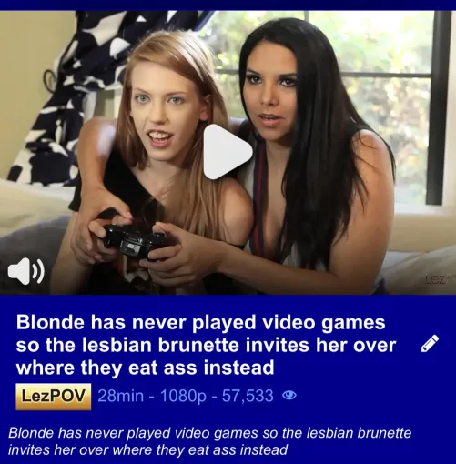 Thumbnail Whos the girl on the right by TheMadarchod