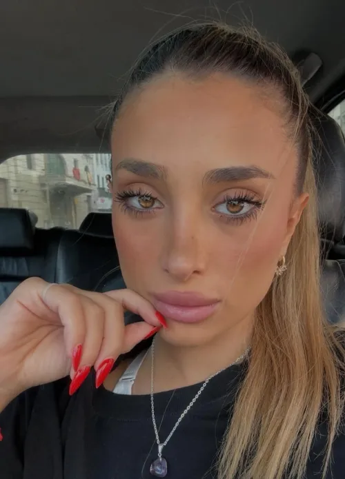 Thumbnail Few-Work9147's Exploration of a Pretty Face | Slutsofonlyfans