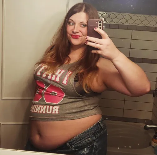 Thumbnail Embracing the Love for Letting Bellies Hang Free by Ok_Marionberry_9118 in Stuffers