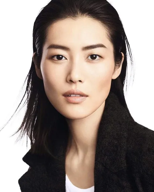 Thumbnail Captivating Beauty Liu Wen | PrettyGirls