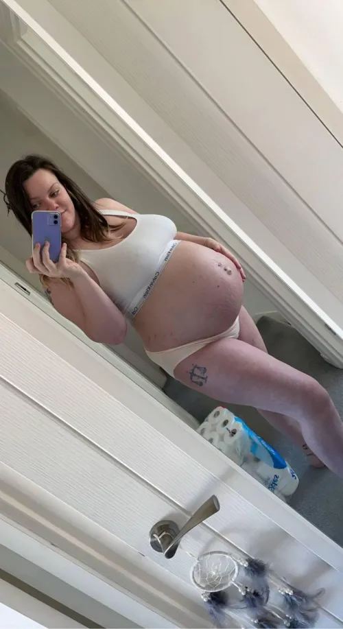 Thumbnail Lustful_Luna89: Celebrating Bumps and Heat