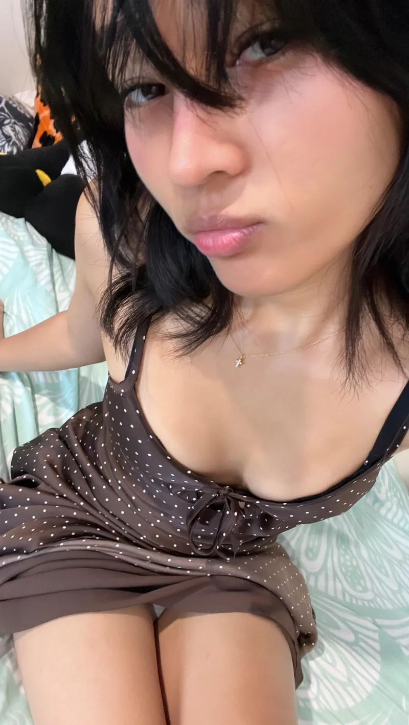 Thumbnail Laps of Temptation: Cozy Invitations for Intimate Moments ☺️😉😈