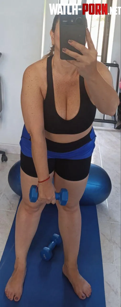 Try to stay fit by Sarah_Diaz