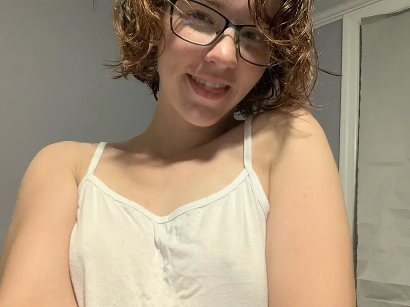 Thumbnail Bright Smiles and Glasses: A Captivating Combination by thebreefontaine