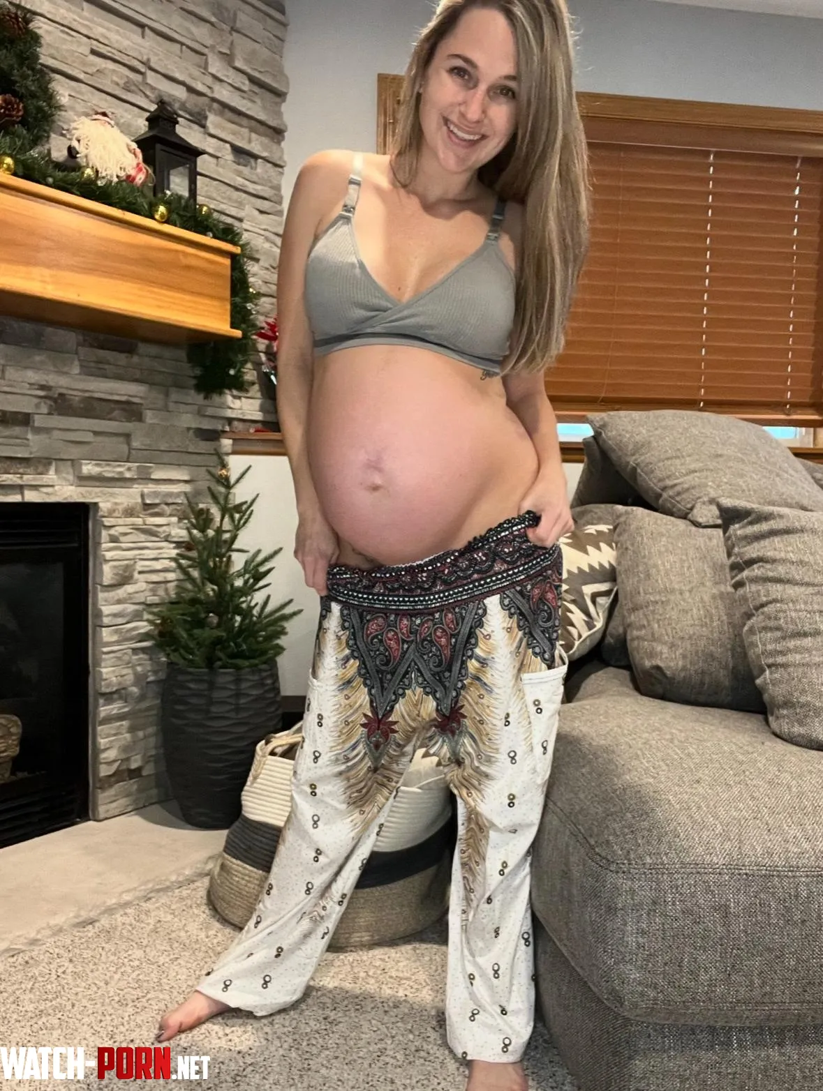 Do i still look hot for a pregnant girl? by ItsMirandaMarie