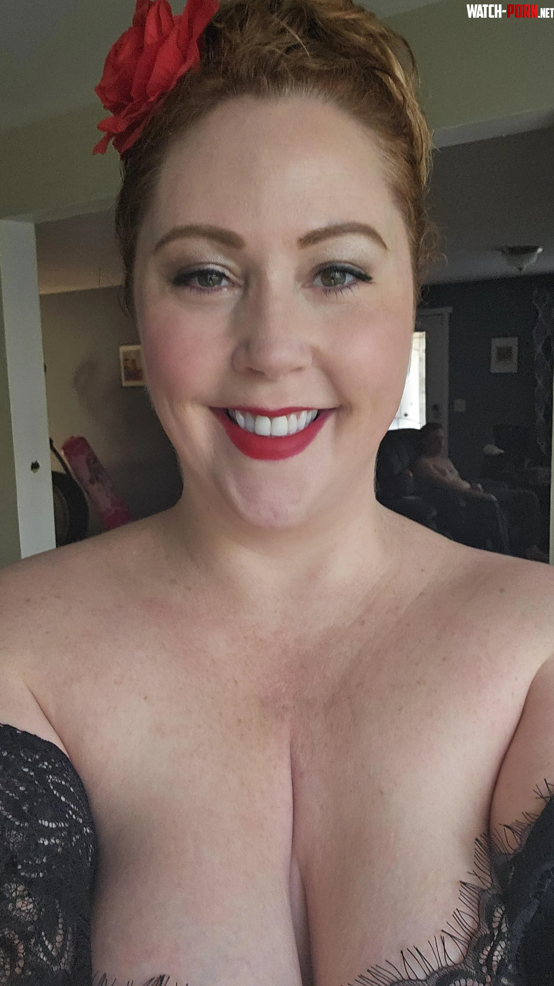 Feeling like a sexy senorita here by mellymac123