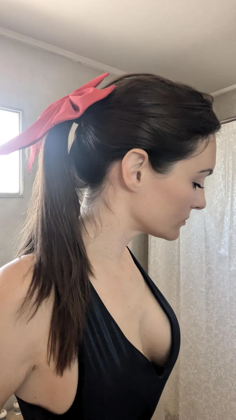 Thumbnail Perfecting the Bun Style for Ponytails by swettysky