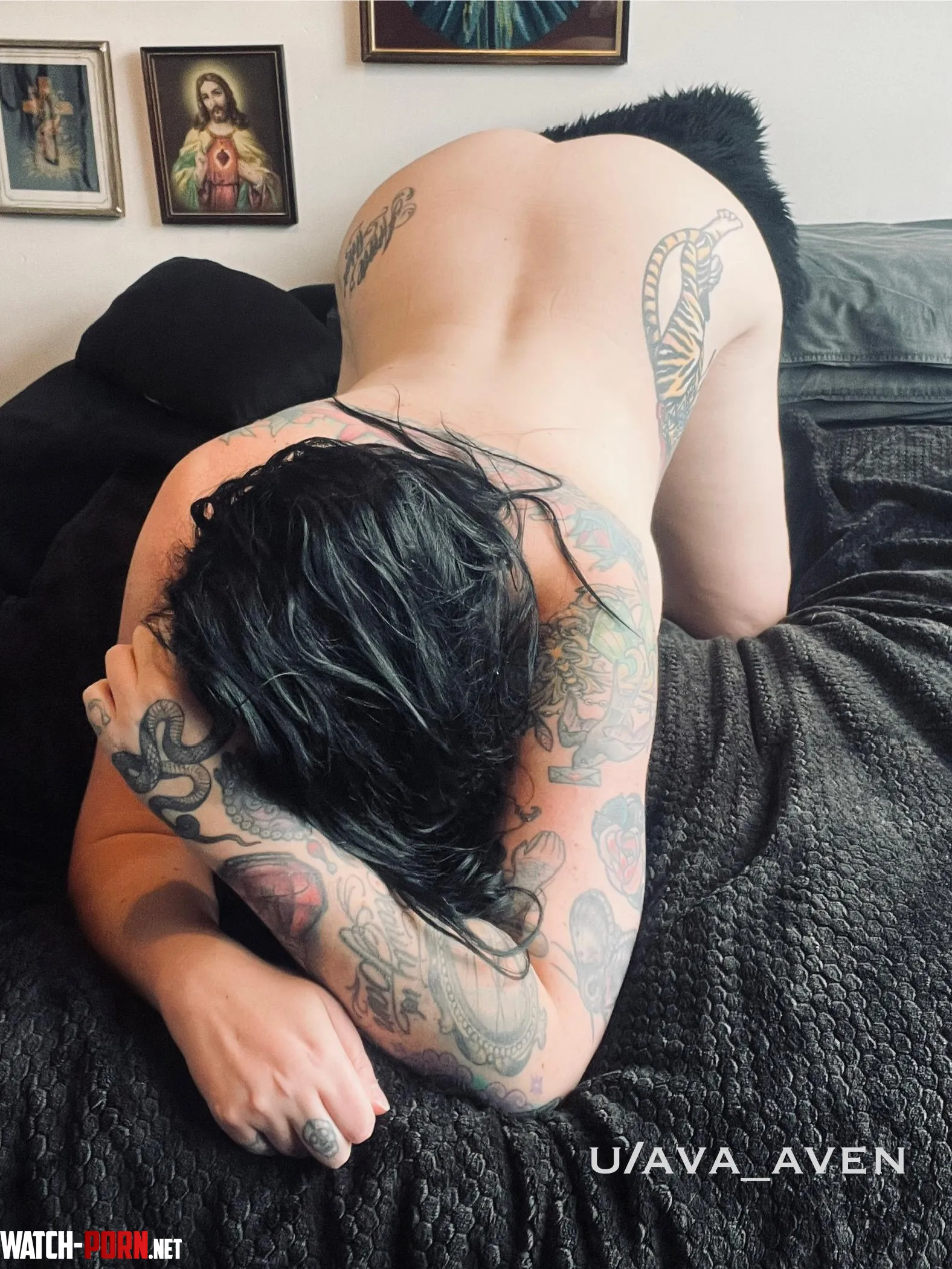 Black hair. Black bed. White skin. by ava_aven