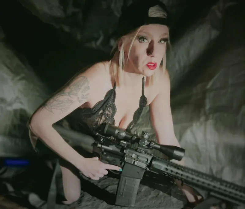 Thumbnail Seductive Style: Black Lace and Bullets | girlswithguns
