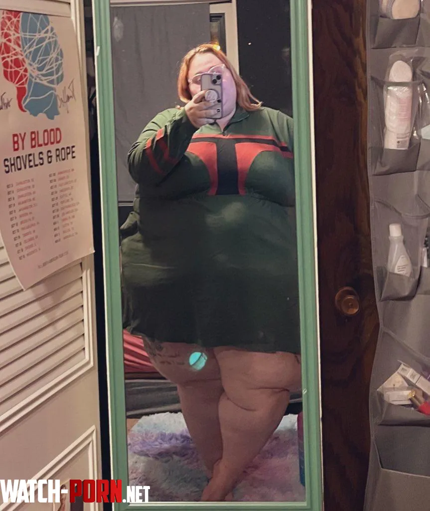Would you cuddle with boba fatt??? by Different-Profile-43