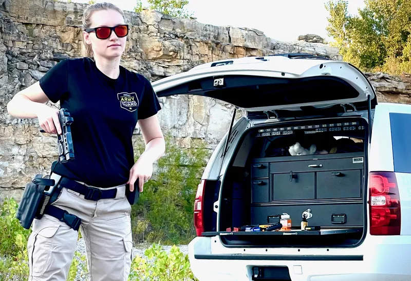 Thumbnail Beauty and Sharpshooting Skills Combined | girlswithguns