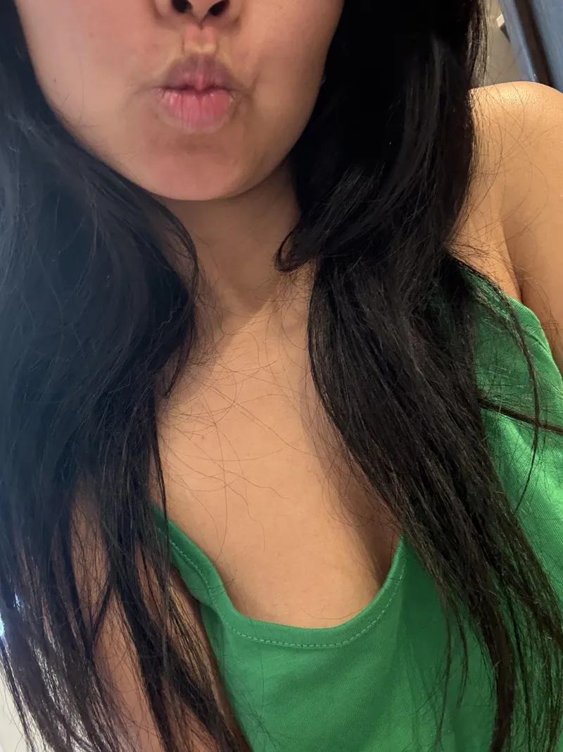 Thumbnail Mild Yet Sexy Vibes for Your Weekend | Aminah-J