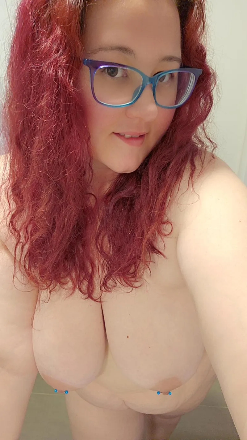 Thumbnail Princess_Kimi's Inquiry: Is This Your Type? Join the Chubby Conversation