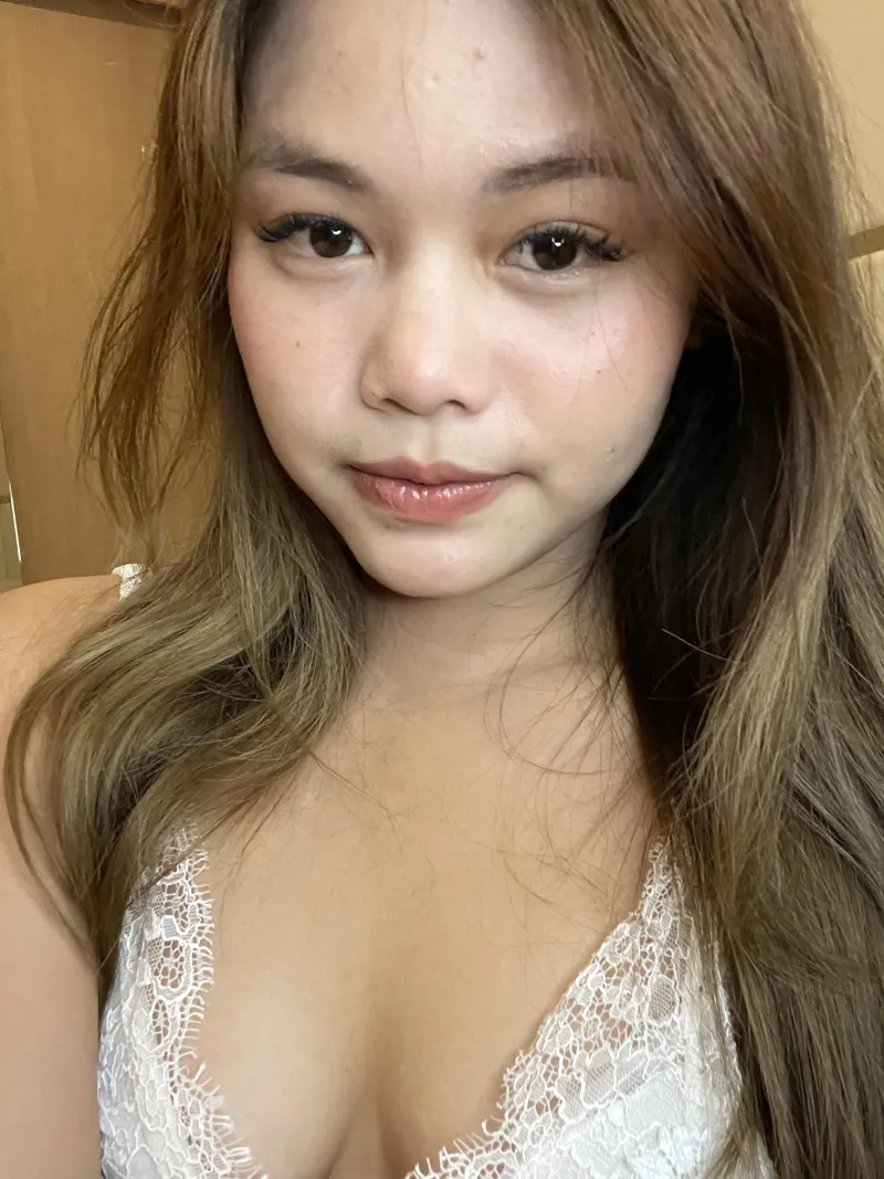 Thumbnail DarlingHarmonyx: The Allure of Slutty Asian Babes in nextdoorasians