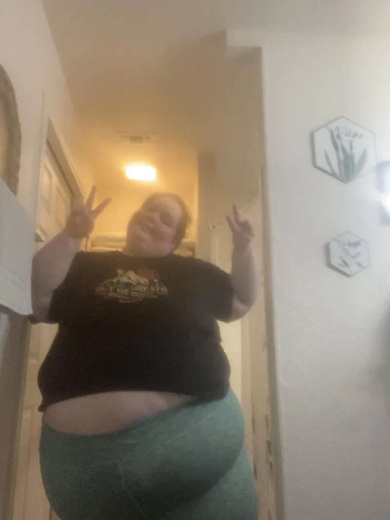 Thumbnail Embrace Confidence: Big Girls in Crop Tops | Ssbbw by Sillykbell