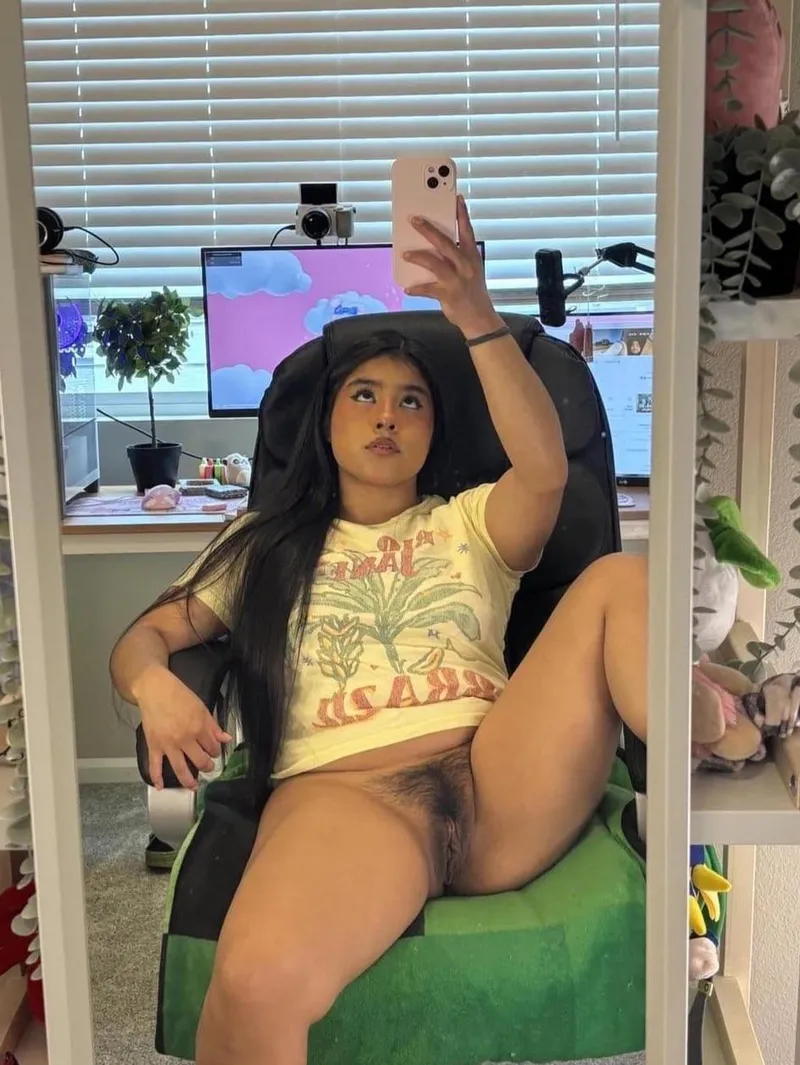 Thumbnail Embracing Authenticity: My Hairy Journey | iitmythrowaway