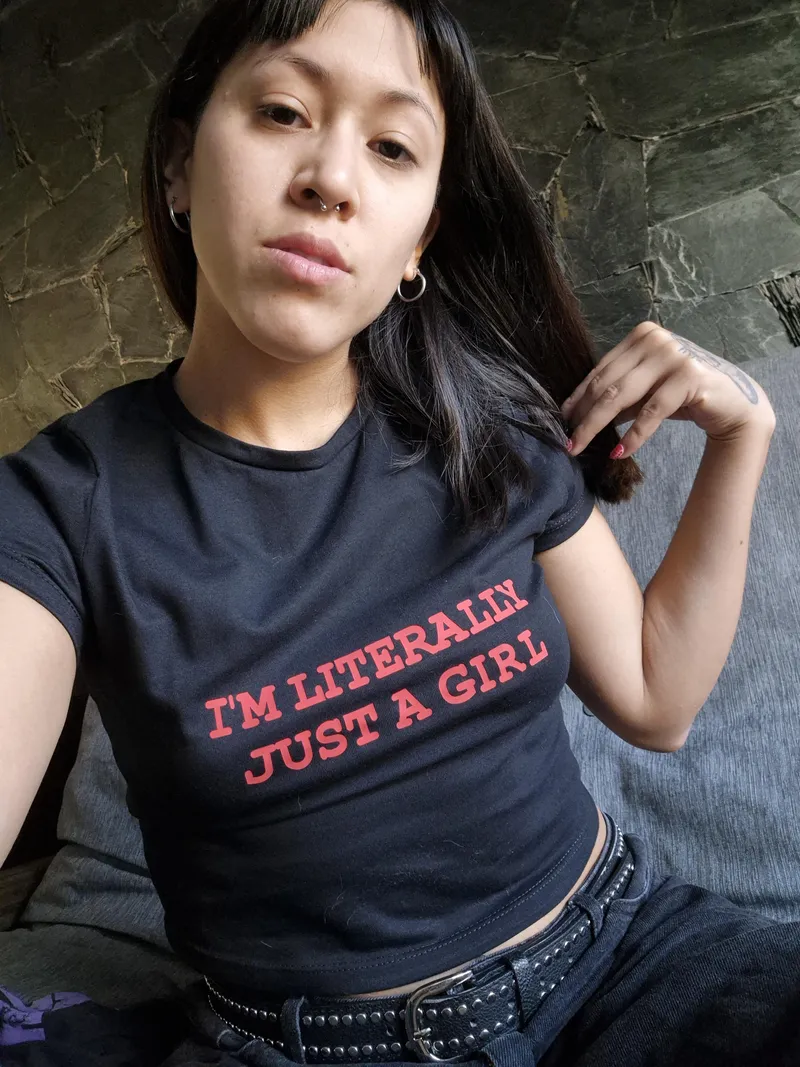 Thumbnail Braless Enchantment: Discover BadK0ala's Shopping Find!