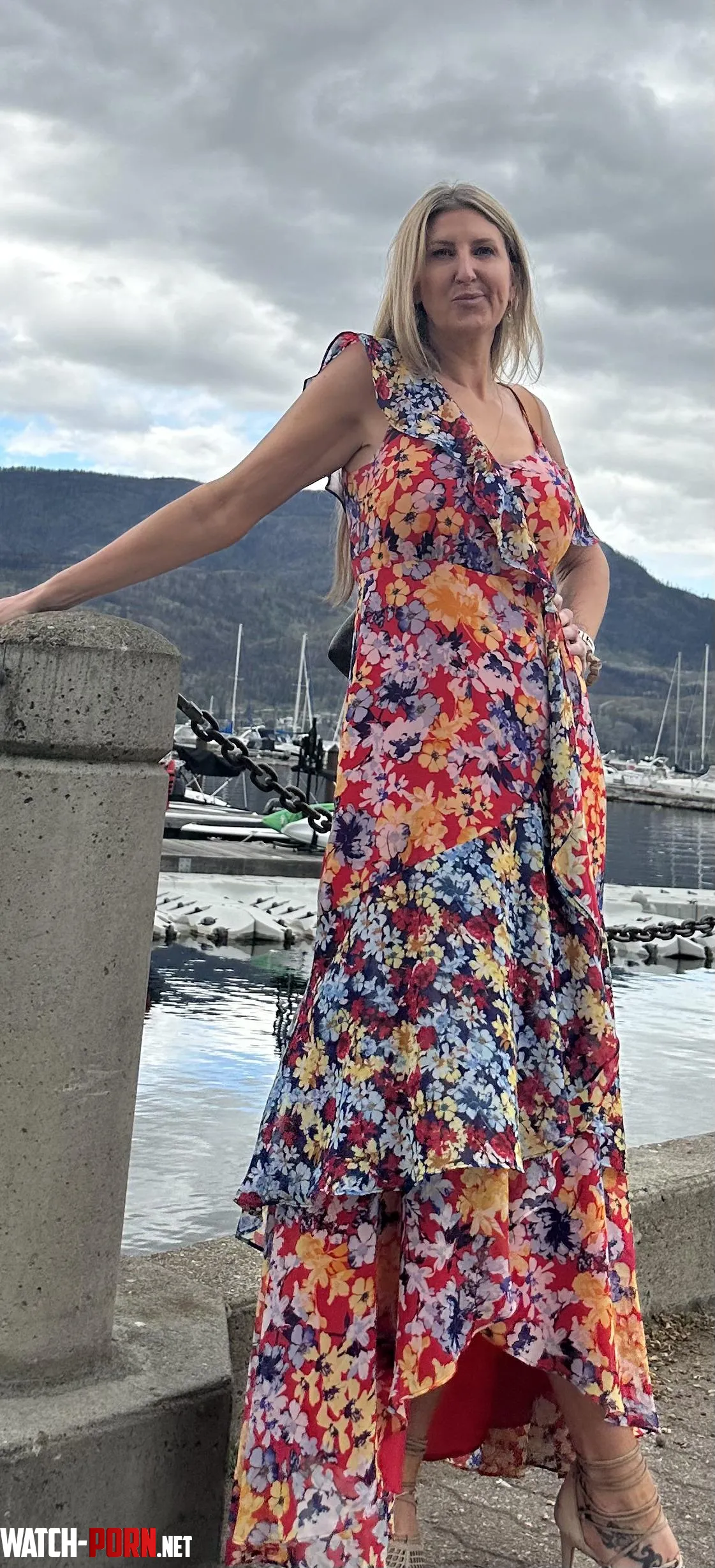Classy in my Maxi dress F52 by MistressRavelle