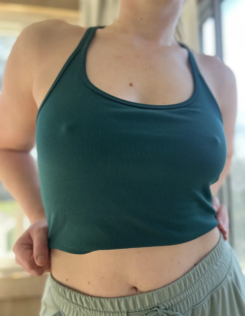 Thumbnail RosiBottem's Fearless Gym Act: Hope Nobody Minds | Braless