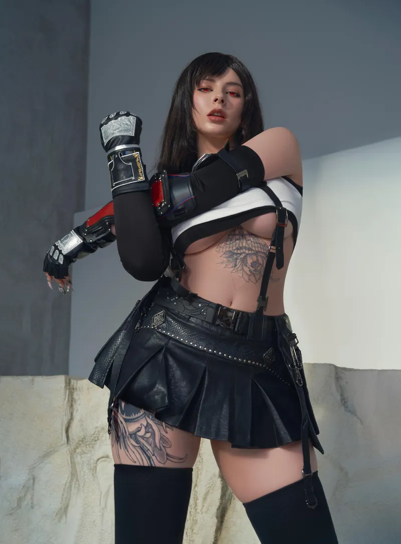 Thumbnail Torikachan's Tifa Lockhart Cosplay: A Perfect Recreation