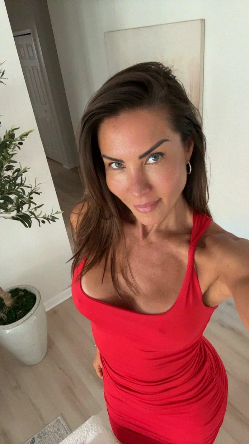 Thumbnail Red Dress and Skin Tone Harmony: naughty_dana Shares Insights in TightDresses