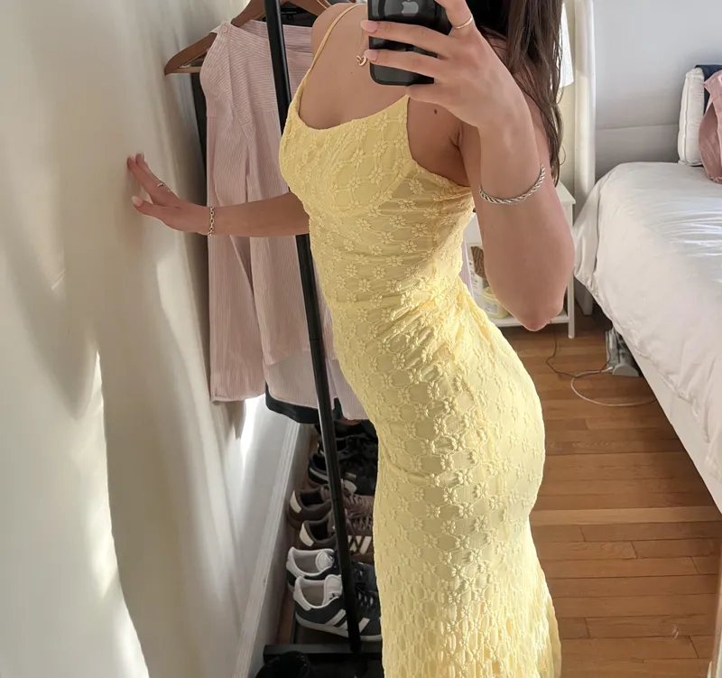 Thumbnail Glamorous Affair: Dramatic-Analysis-78's Sorority Formal Dress Story