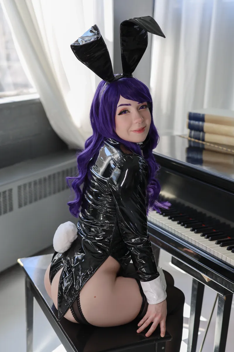 Thumbnail Sweetraincos Dazzles in Bunnysuit Arisa Cosplay