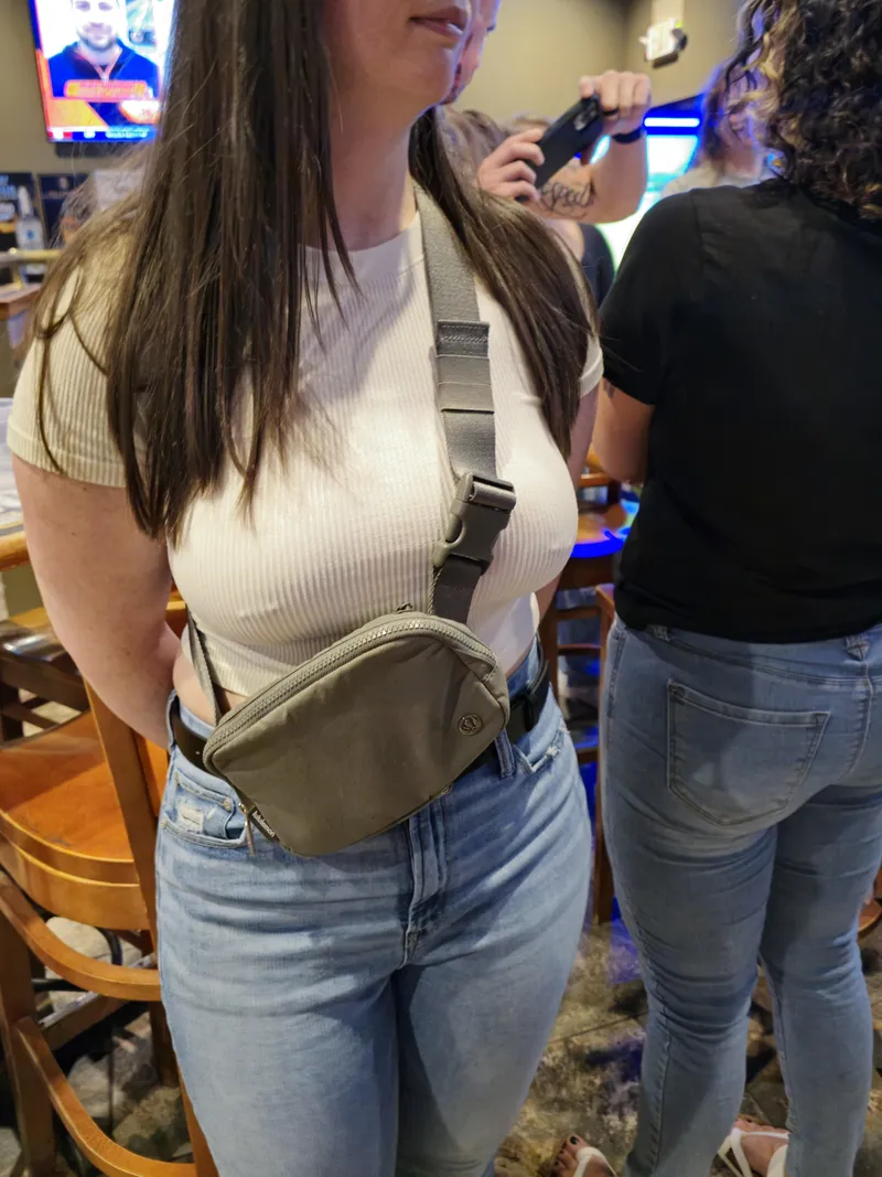 Thumbnail Night Out Confessions: Braless Beauty in the Spotlight