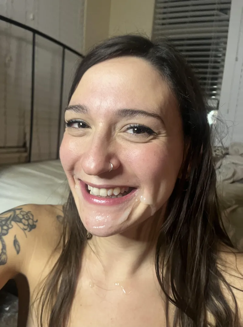 Thumbnail Glimpses of Pleasure: gabbywoods_ Shares Personal Rewards