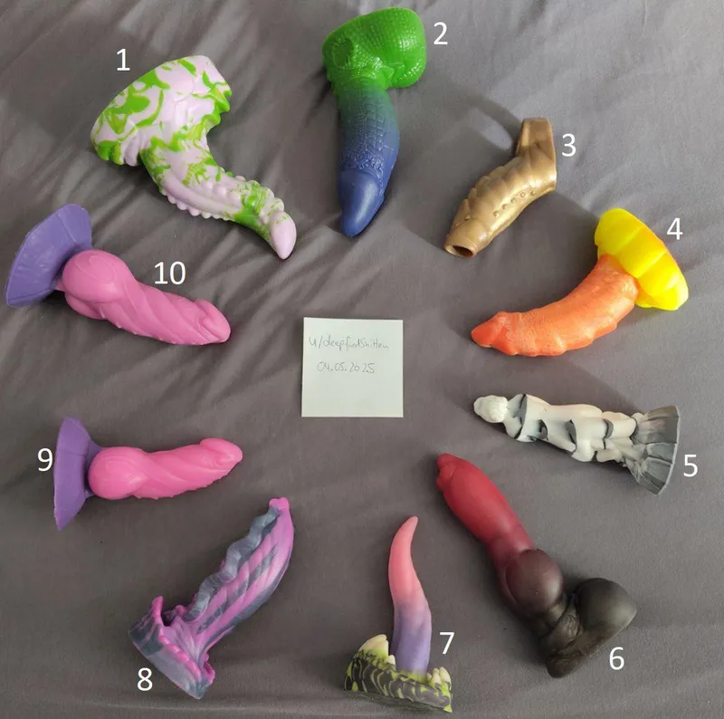 Thumbnail Exclusive Sale Alert: deepfriedshitten Offers 10 Toys in Europe