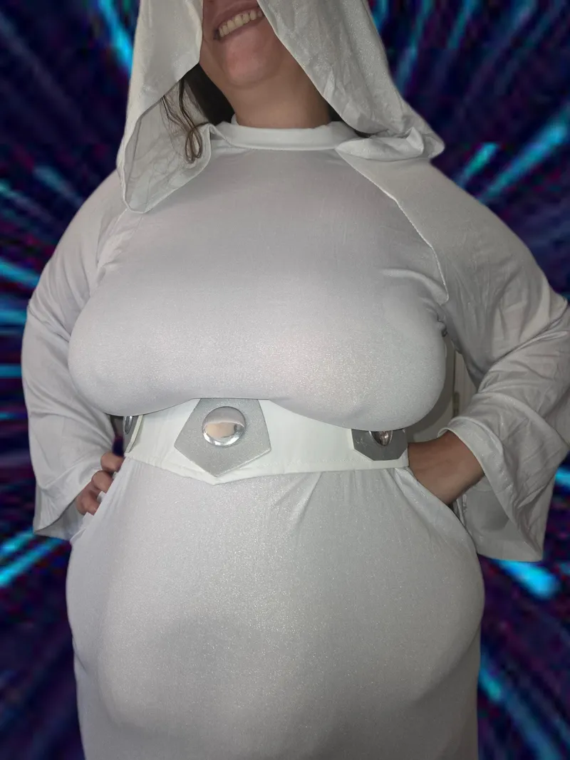 Thumbnail Chubby Princess Leia Fantasy: Dive into abigailgray256's World