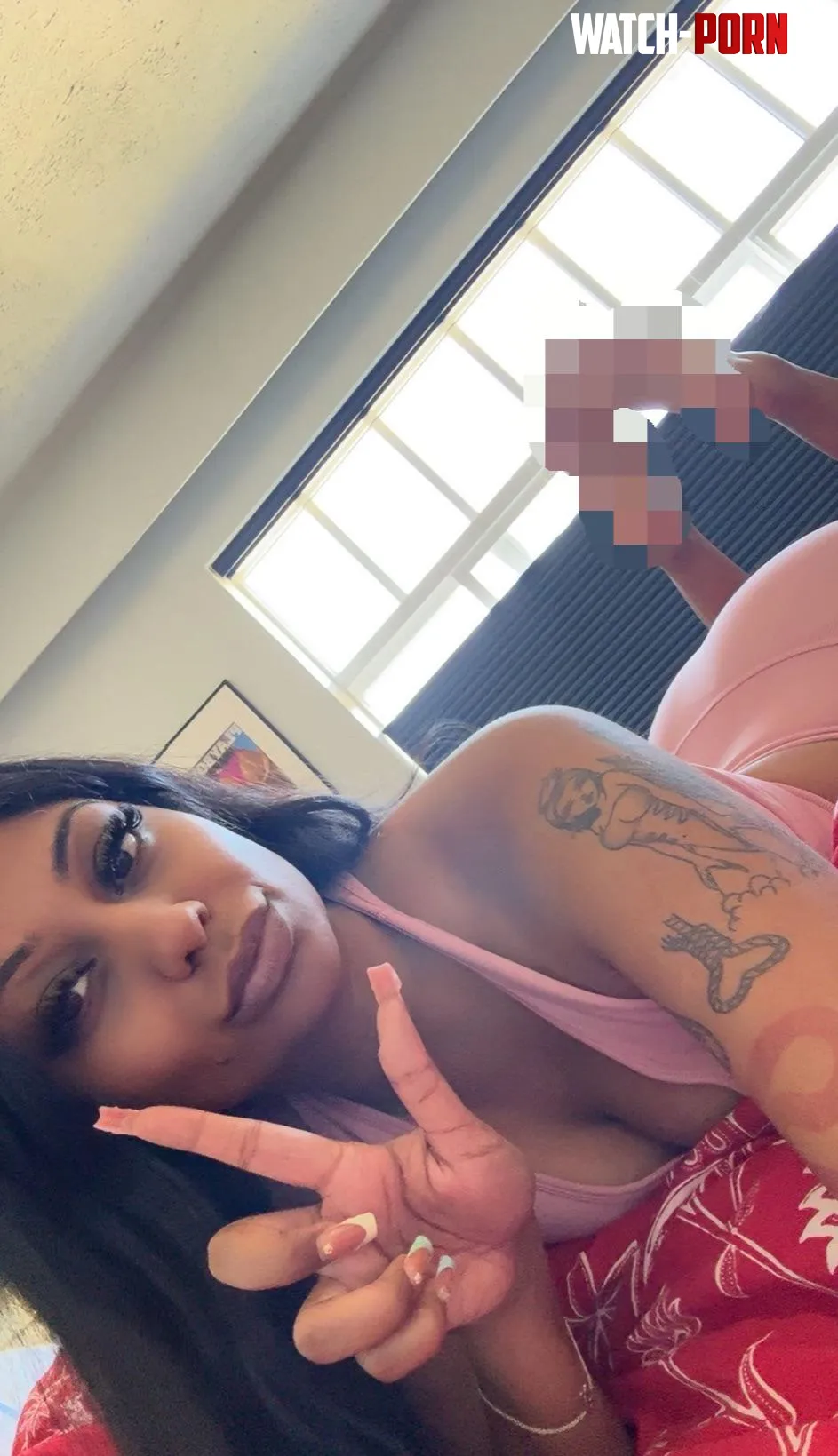 tell your gf i’m in charge of your money now by badgaljizz