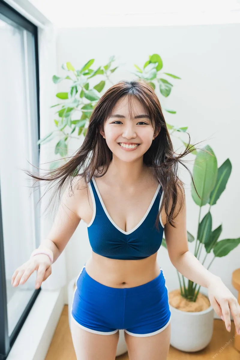 Thumbnail Experience Runa Toyoda's Grace in Gravure | Quirky_Fun440