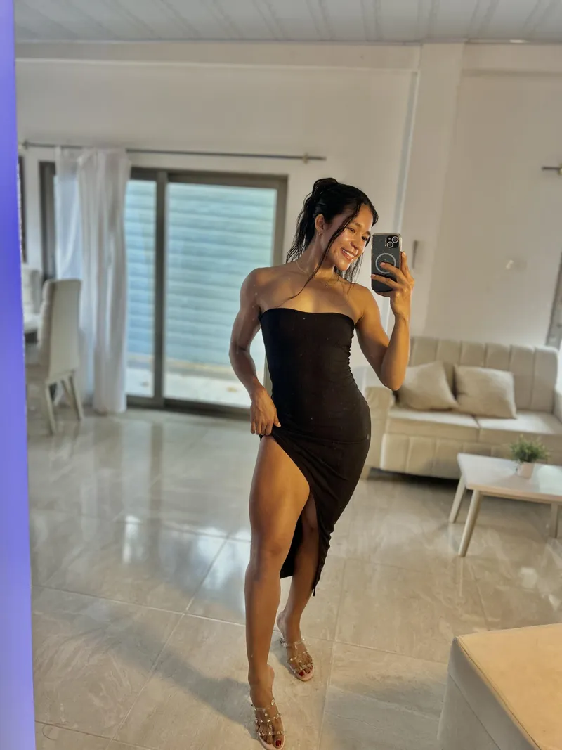 Thumbnail Tight Dresses, Fit Body: fierce-angel Rocks the Look