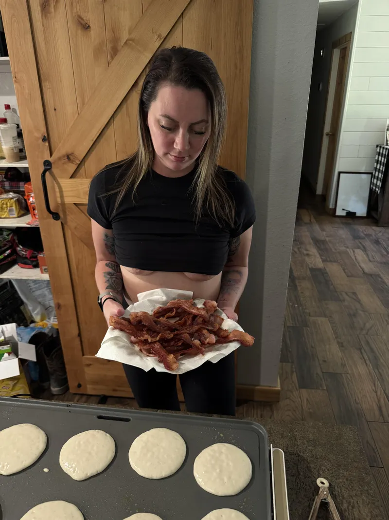 Thumbnail Bacon and Titties Appreciation by MomentswithCatherine