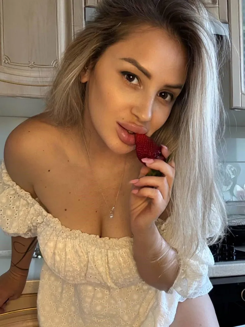Thumbnail Indulging in Strawberry-Flavored Cleavage - Insights from NastyaFlirty