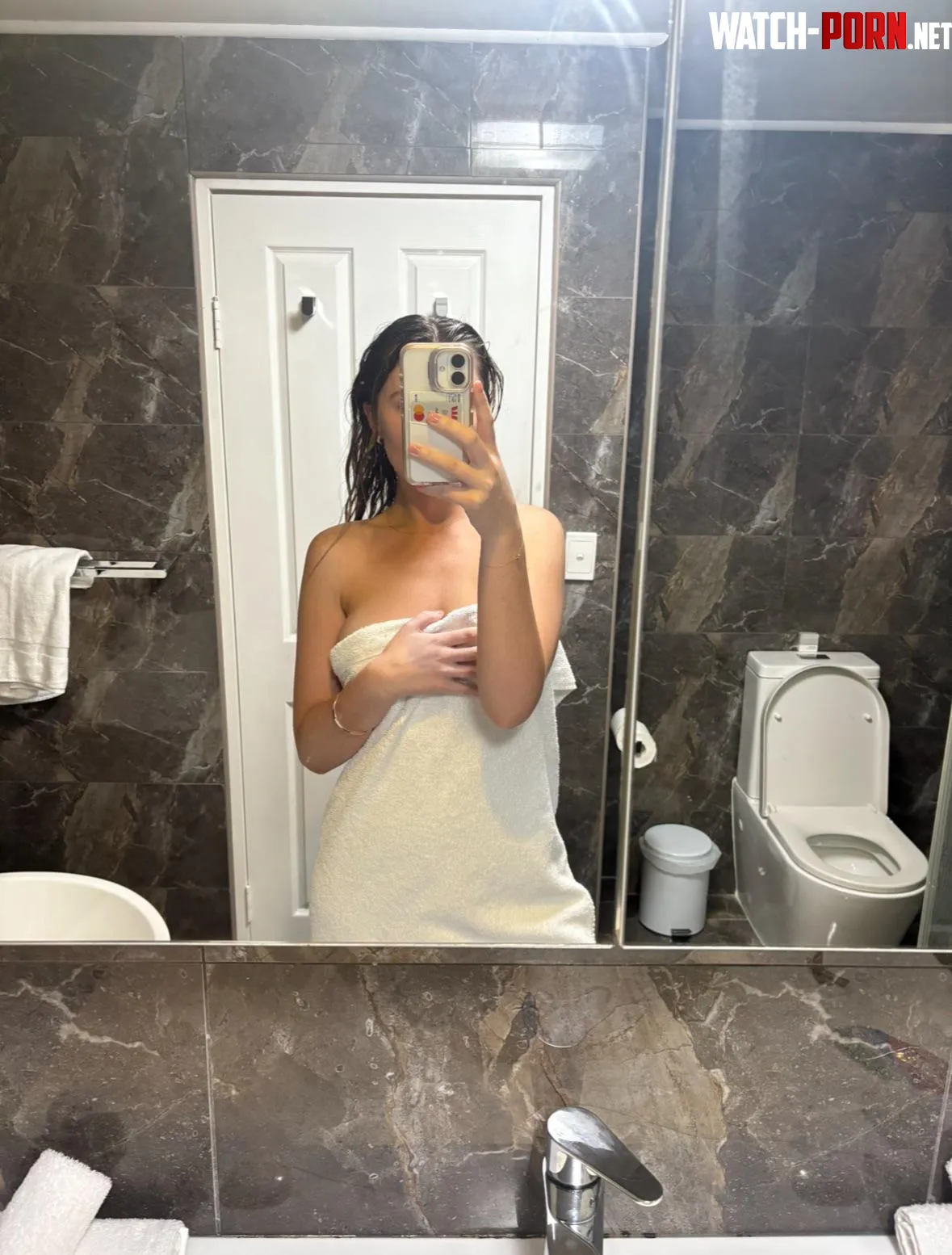 Do you wanna see me without the towel? by Stella_Rubyx
