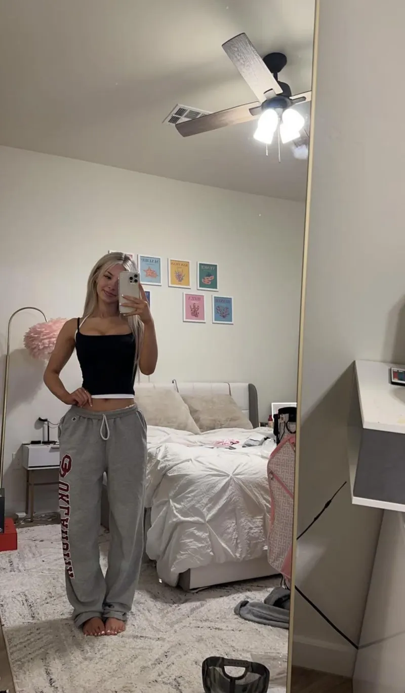 Thumbnail Romantic Dilemma: Back Shots or Riding? | Honest_Car_121