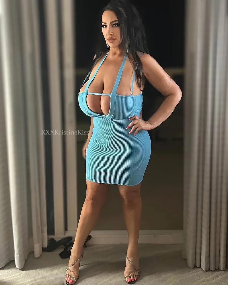 Thumbnail Dive into Displayed Desires of Trophy Wives' Secrets