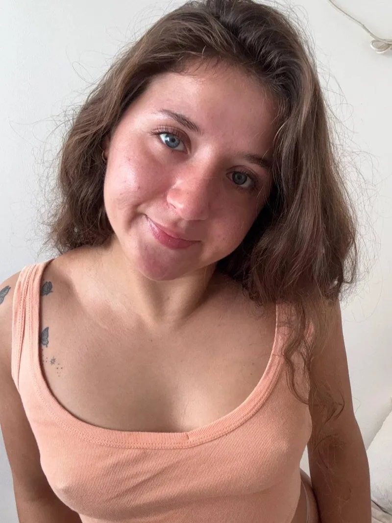 Thumbnail Lovelivee's Morning Greetings - Excuse the Face | Braless Confidence