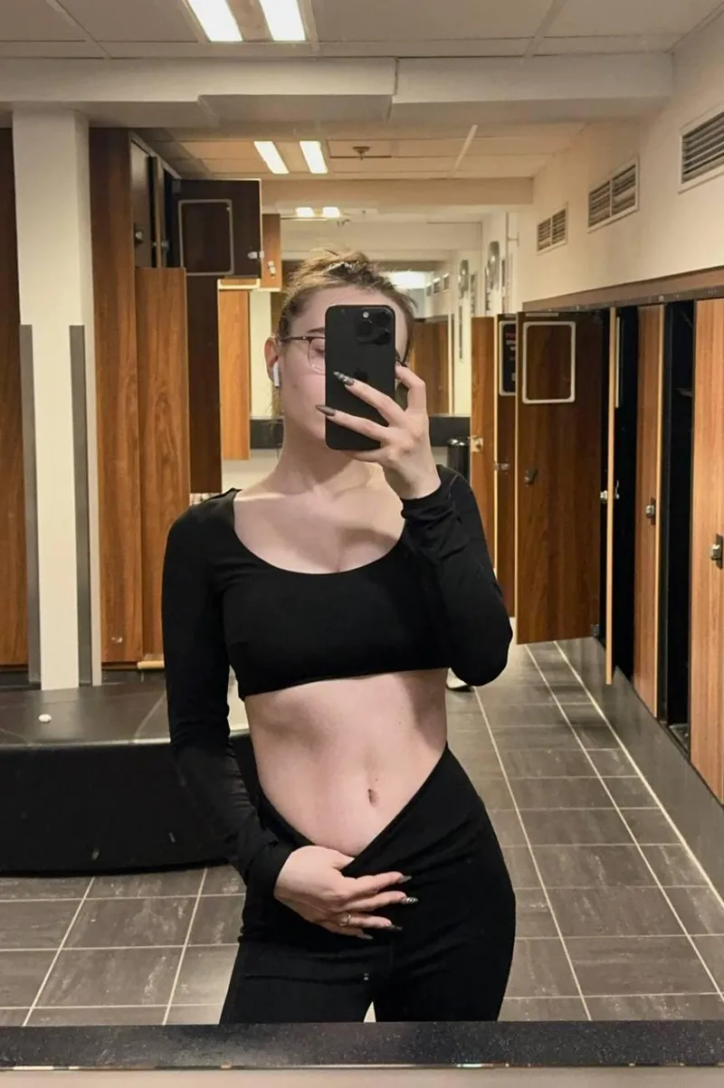 Thumbnail Sweaty Workout Session: Dive into RainbowSoulxxx's World