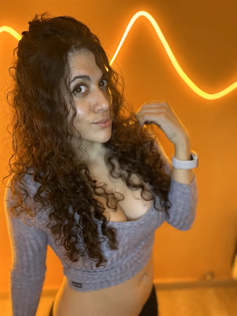 Thumbnail Playful Croptop Fashion: Mixing Cute with Naughty | Quick-Major8291