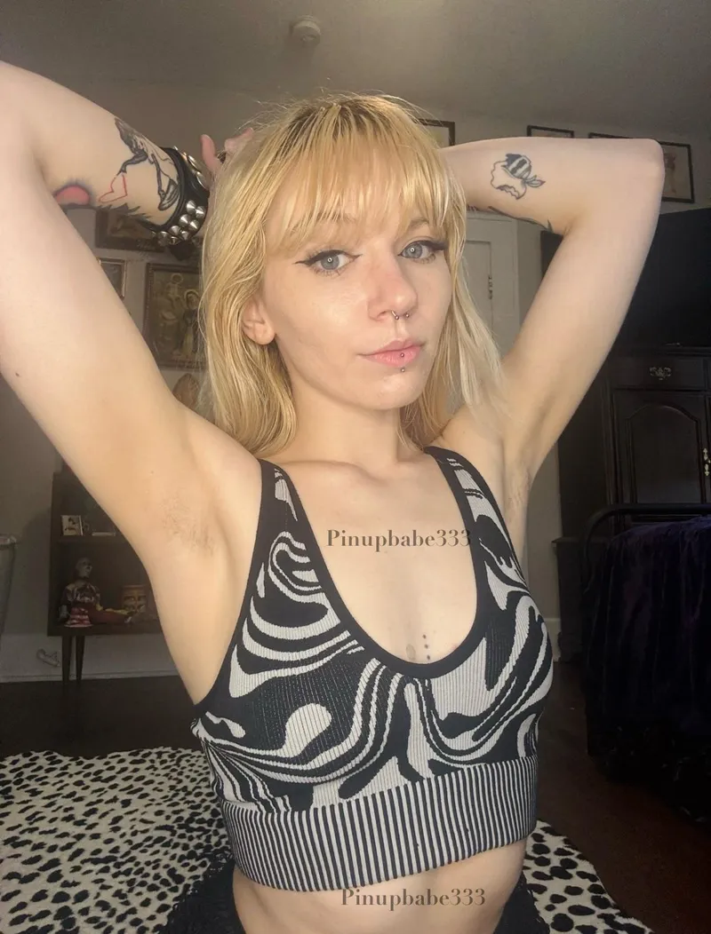 Thumbnail Stuntinonyou98's Directive: Lick Them Clean Beta | armpitfetish Category